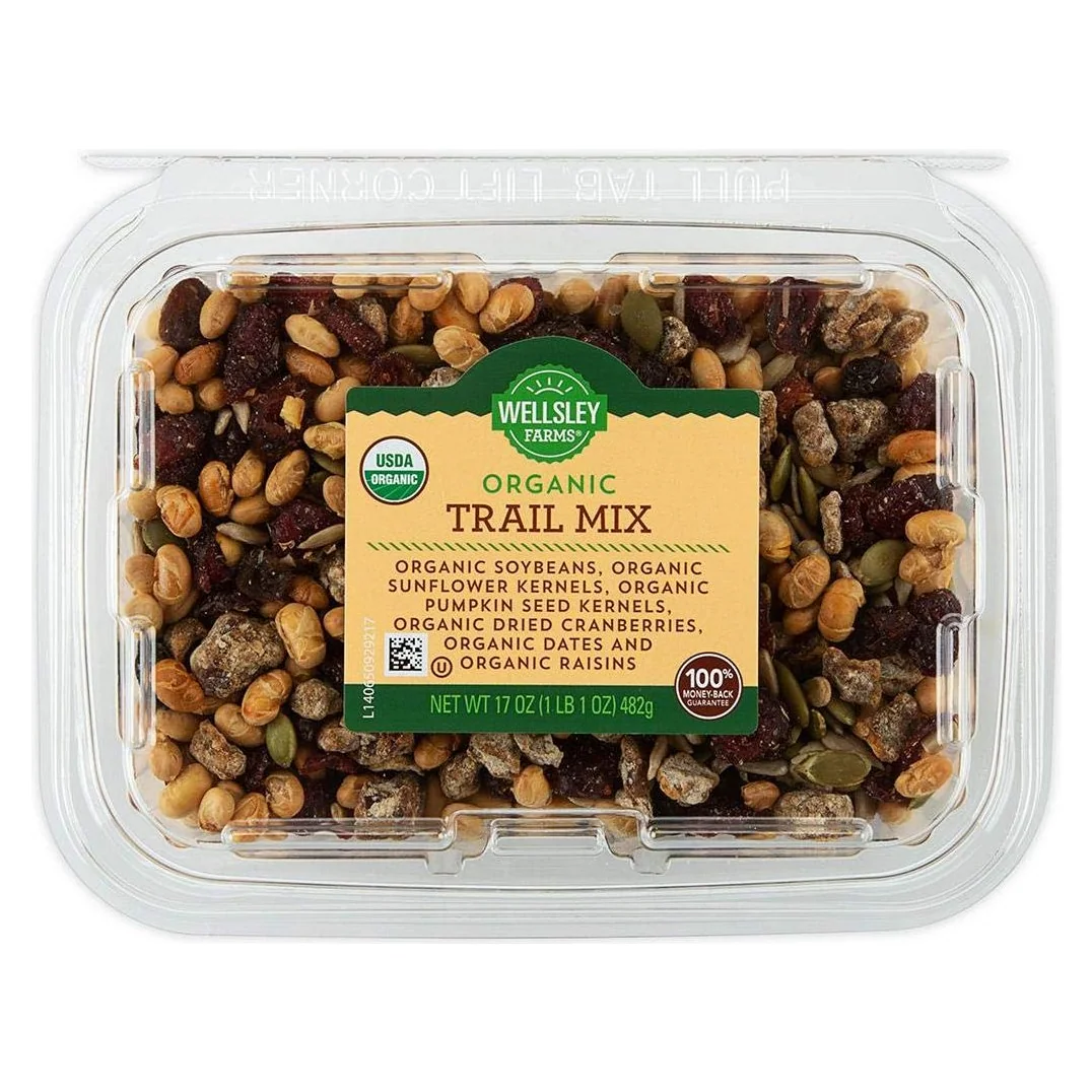 Wellsley Farms Organic Trail Mix, 17 oz tub